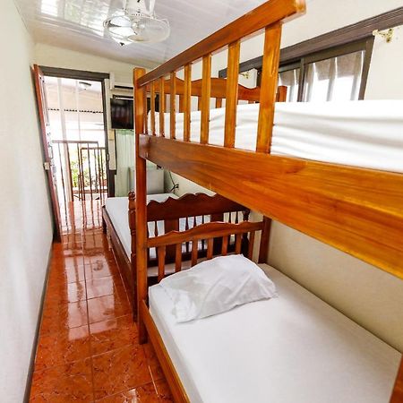 Hotel Flor Blanca Мануел Антонио Екстериор снимка