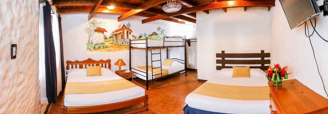 Hotel Flor Blanca Мануел Антонио Екстериор снимка