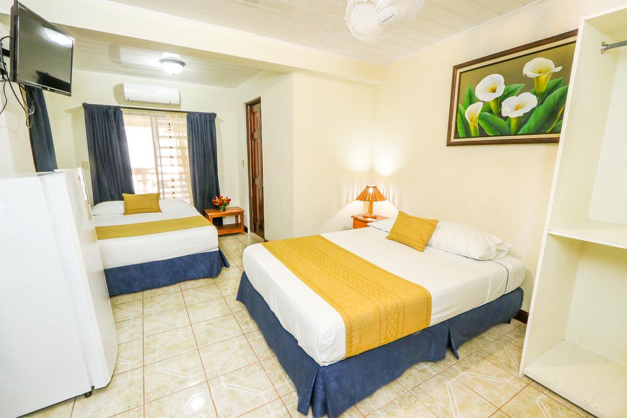 Hotel Flor Blanca Мануел Антонио Екстериор снимка