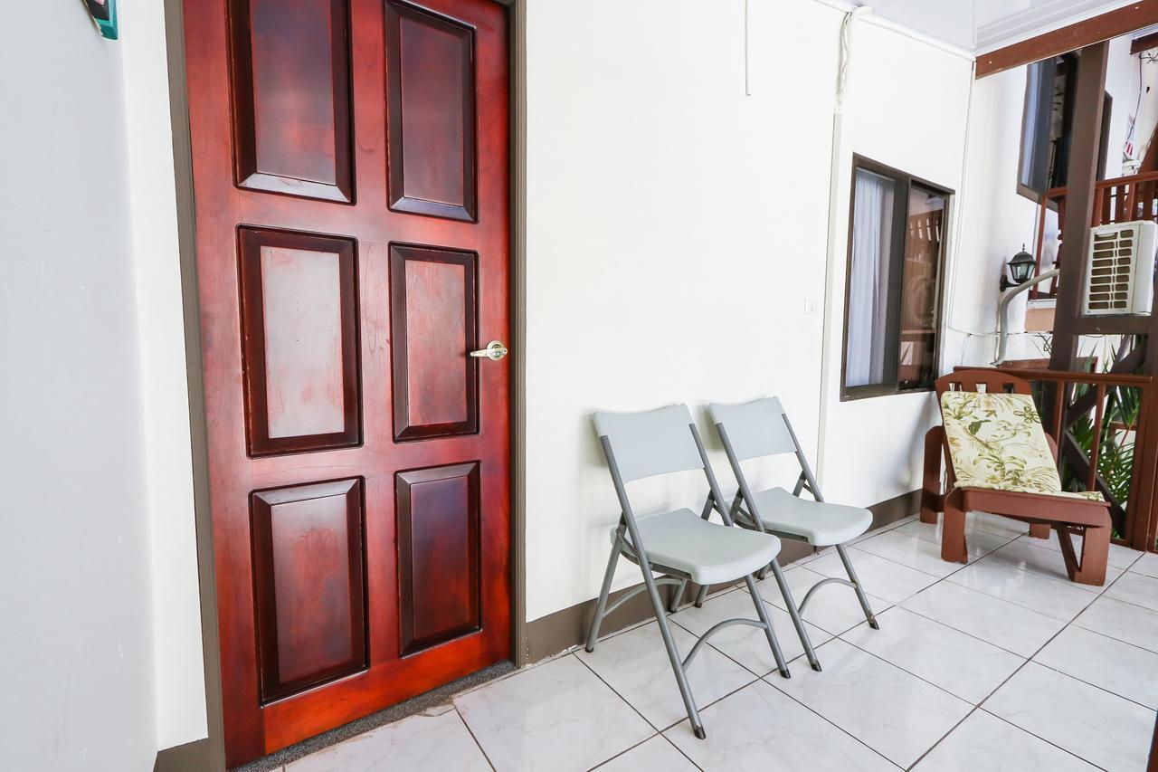 Hotel Flor Blanca Мануел Антонио Екстериор снимка