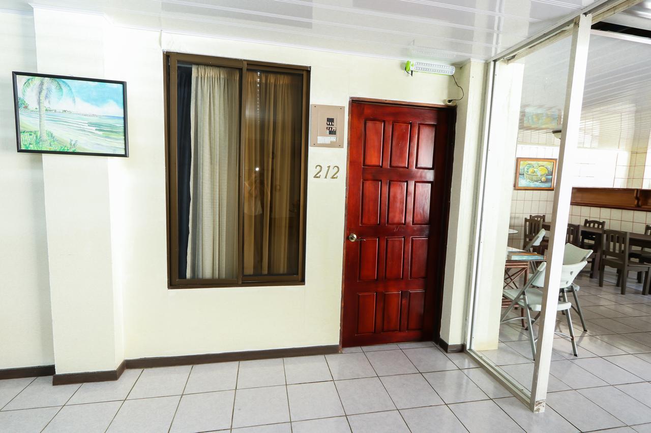 Hotel Flor Blanca Мануел Антонио Екстериор снимка