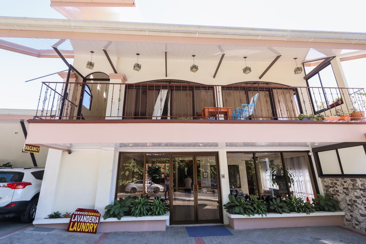 Hotel Flor Blanca Мануел Антонио Екстериор снимка