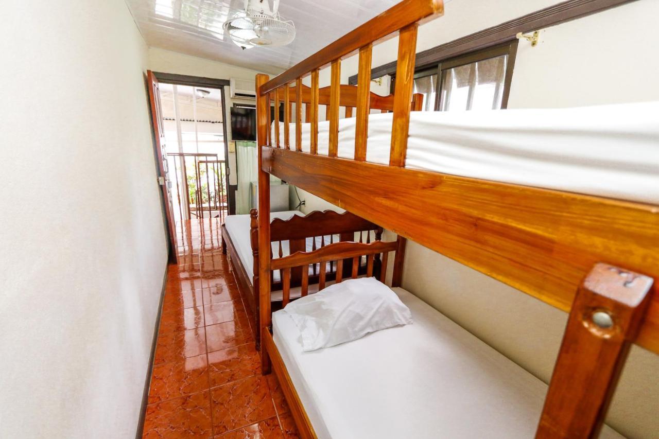 Hotel Flor Blanca Мануел Антонио Екстериор снимка