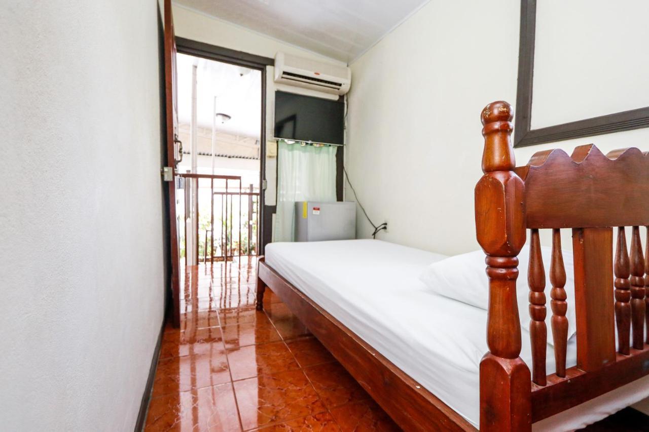 Hotel Flor Blanca Мануел Антонио Екстериор снимка